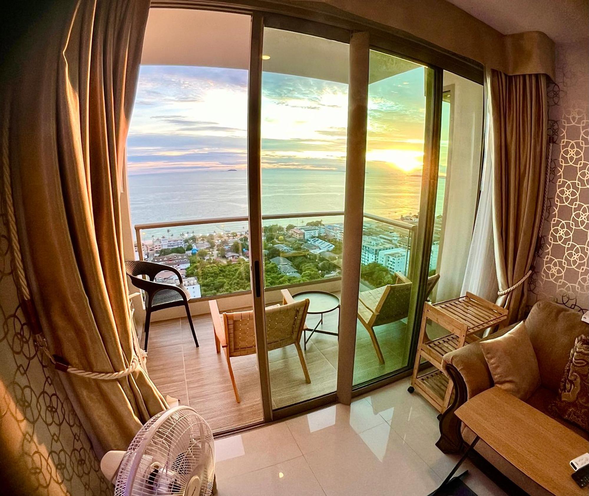 Апартаменти Luxsl Luxury Style Of Life 6 Джомтьєн-Біч Екстер'єр фото