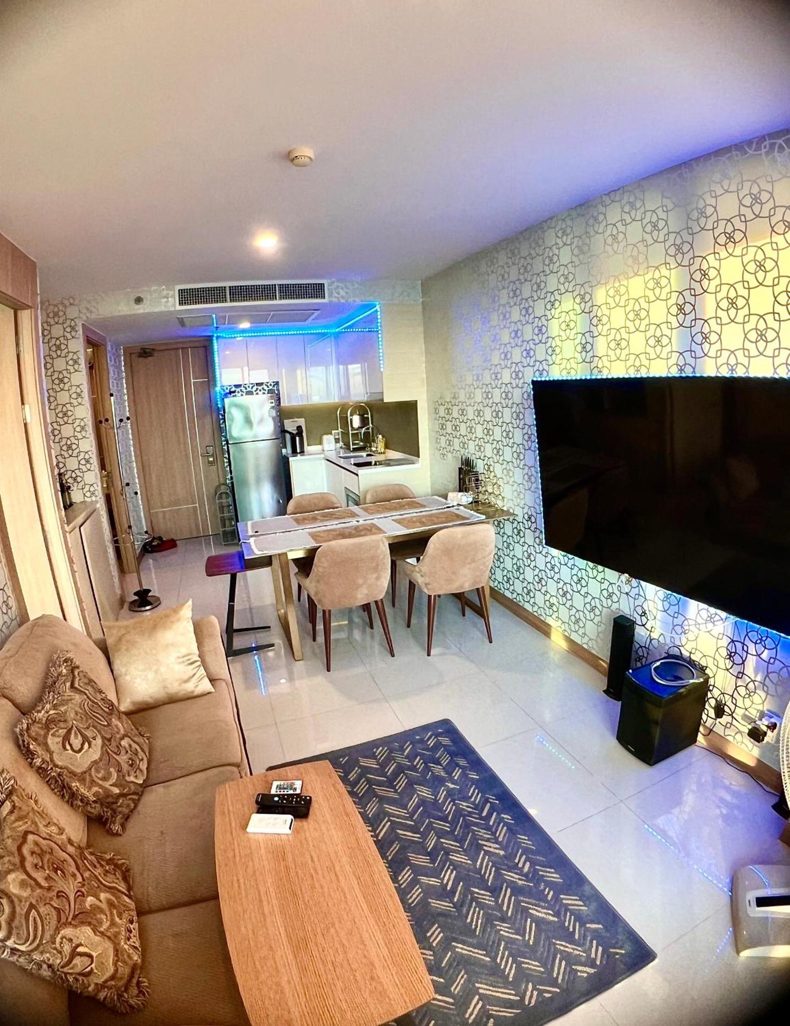 Апартаменти Luxsl Luxury Style Of Life 6 Джомтьєн-Біч Екстер'єр фото